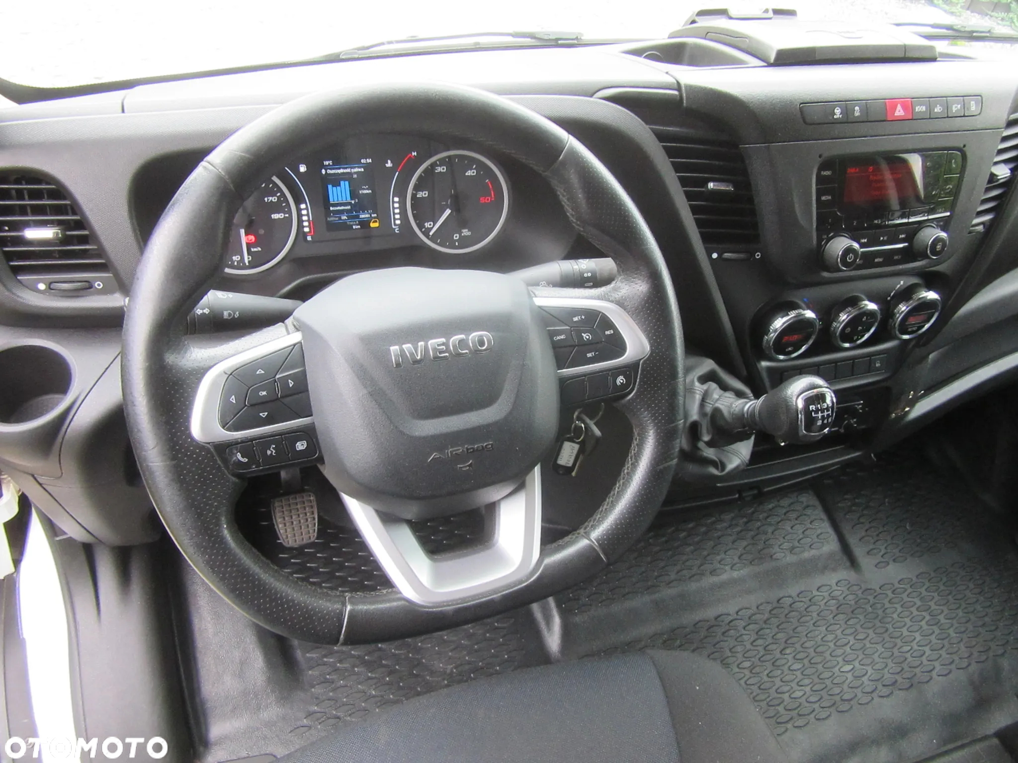 Iveco 35S18 - 11