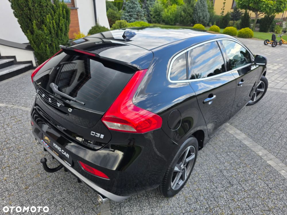 Volvo V40 D3 Geartronic RDesign - 15