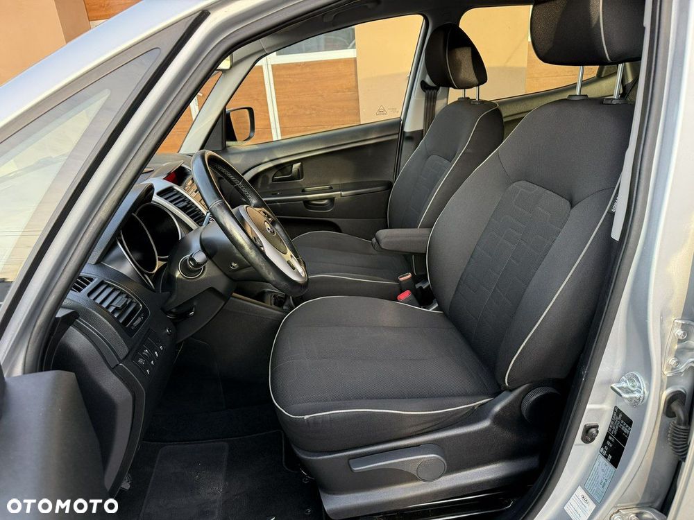 Kia Venga 1.6 CVVT Dream Team Edition - 19