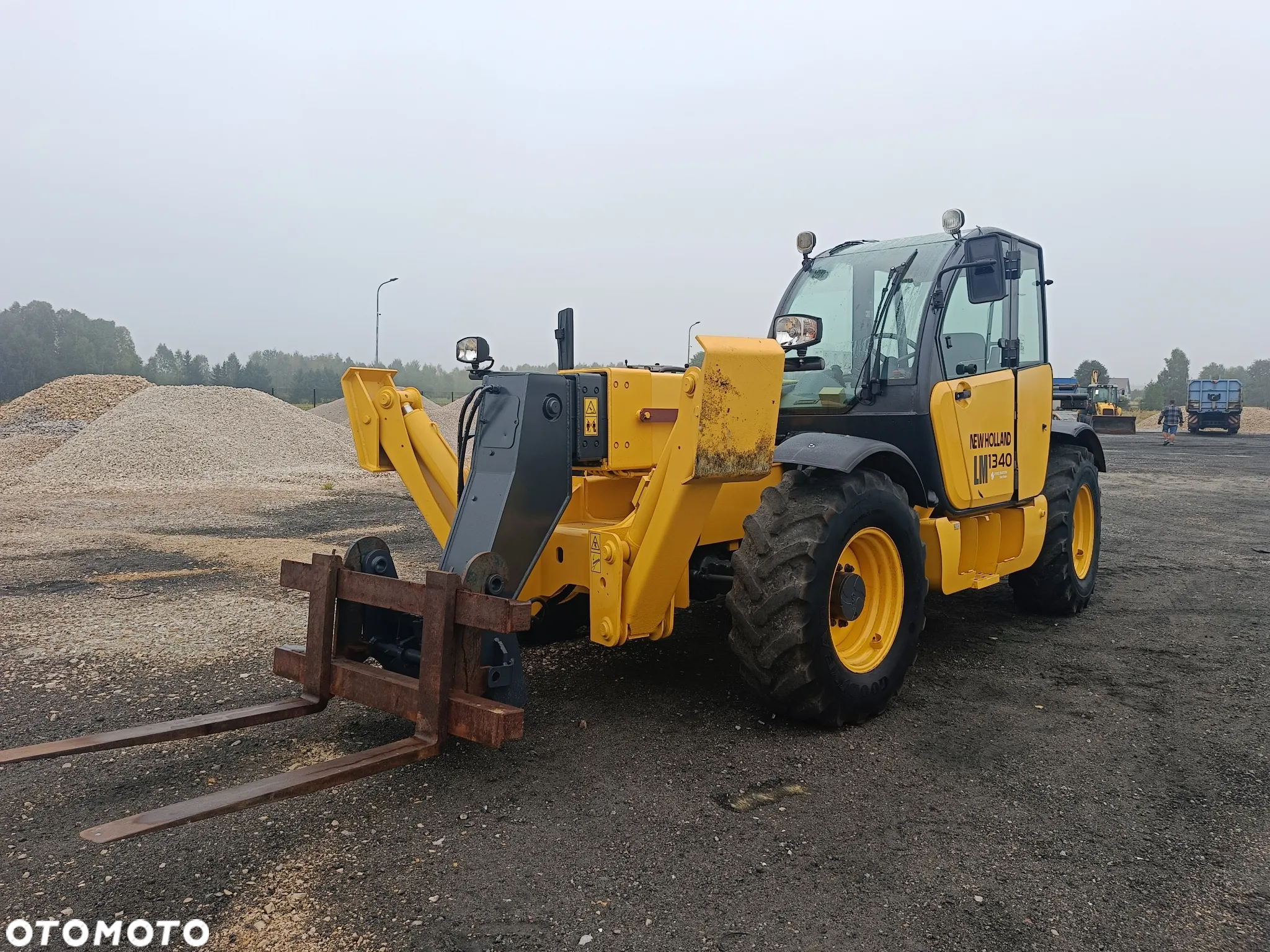New Holland LM 1340 - 24