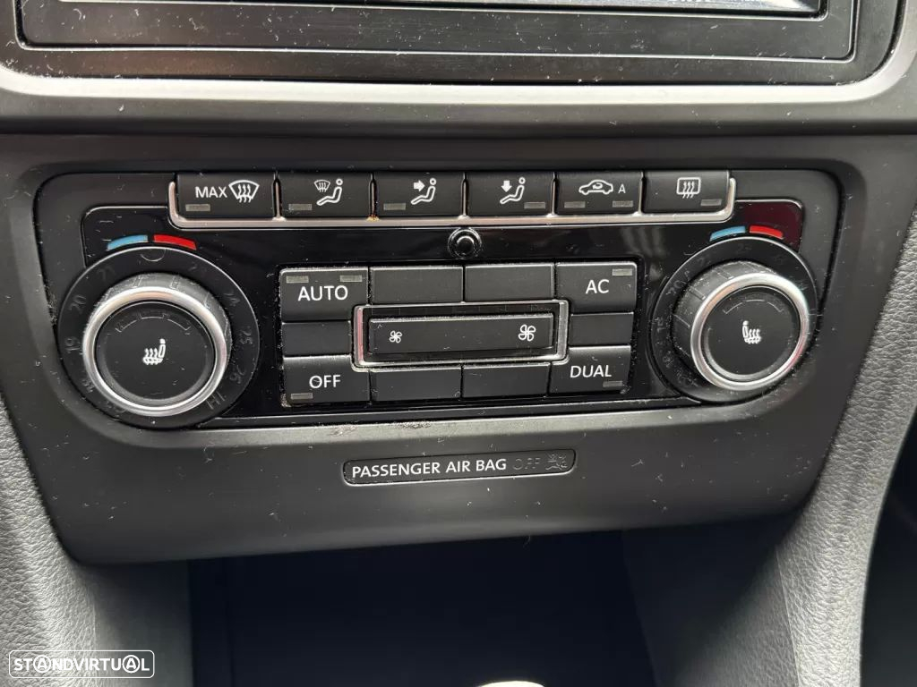 VW Golf 2.0 GTI DSG adidas - 23