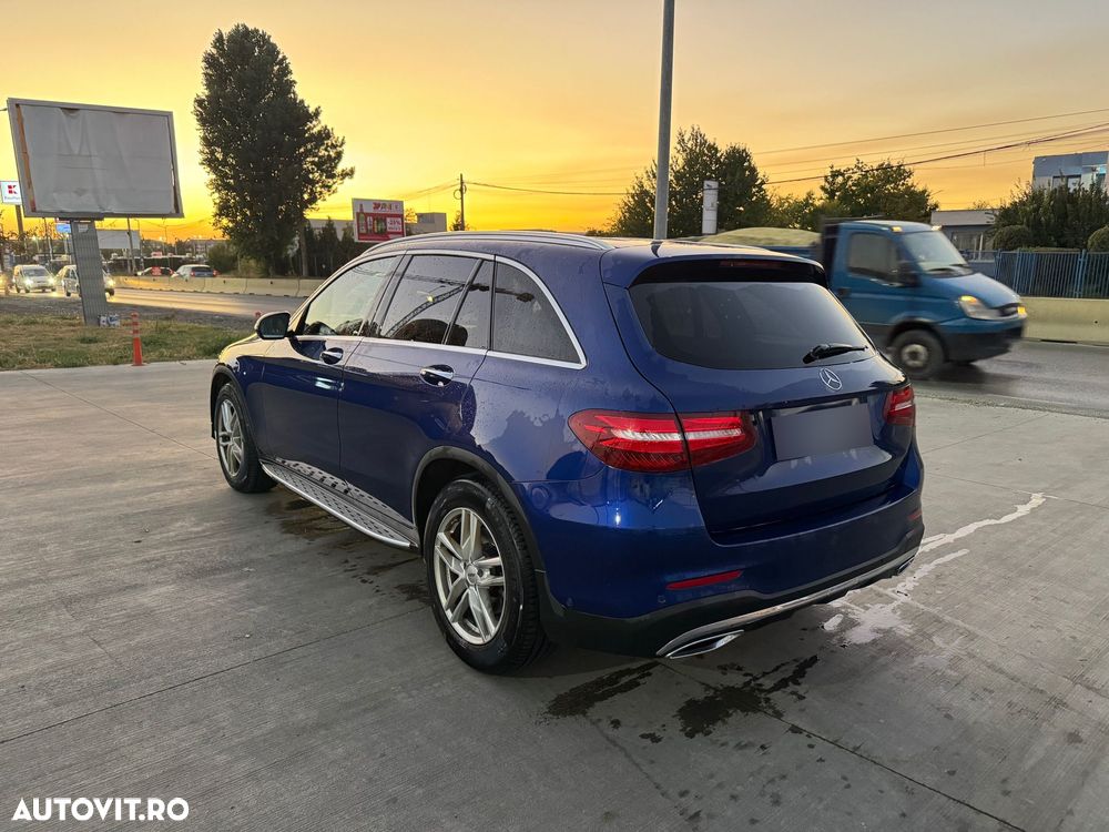 Mercedes-Benz GLC 250 d 4Matic 9G-TRONIC AMG Line - 8