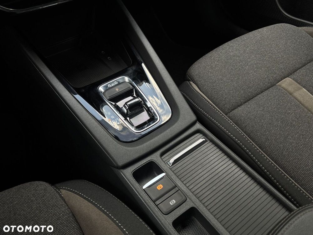 Skoda Octavia 2.0 TDI 4x4 Scout DSG - 23