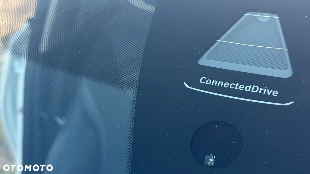 BMW Seria 3 320d Sport Line - 7