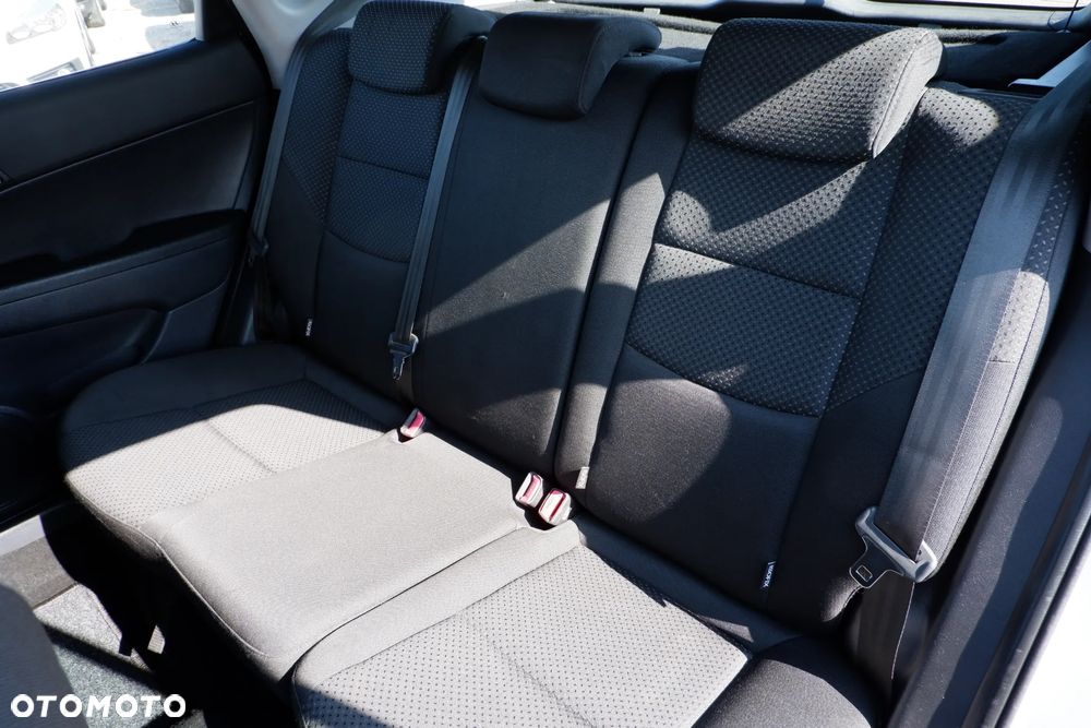 Hyundai i30 1.6 blue Comfort - 30