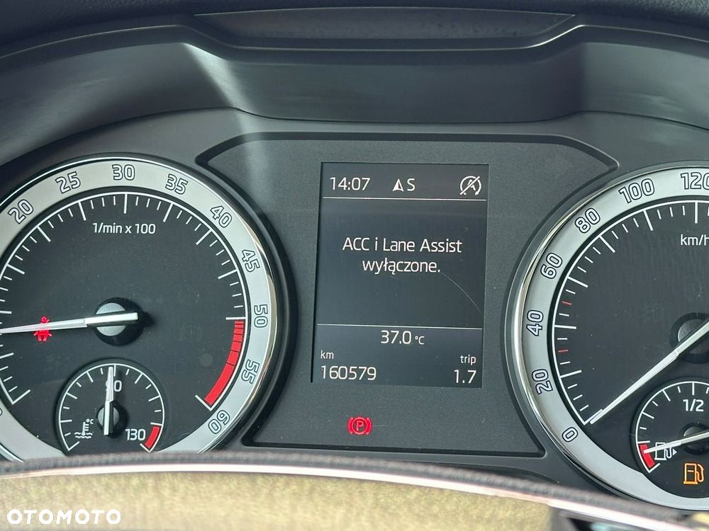 Skoda Karoq 2.0 TDI SCR 4x2 Style - 27
