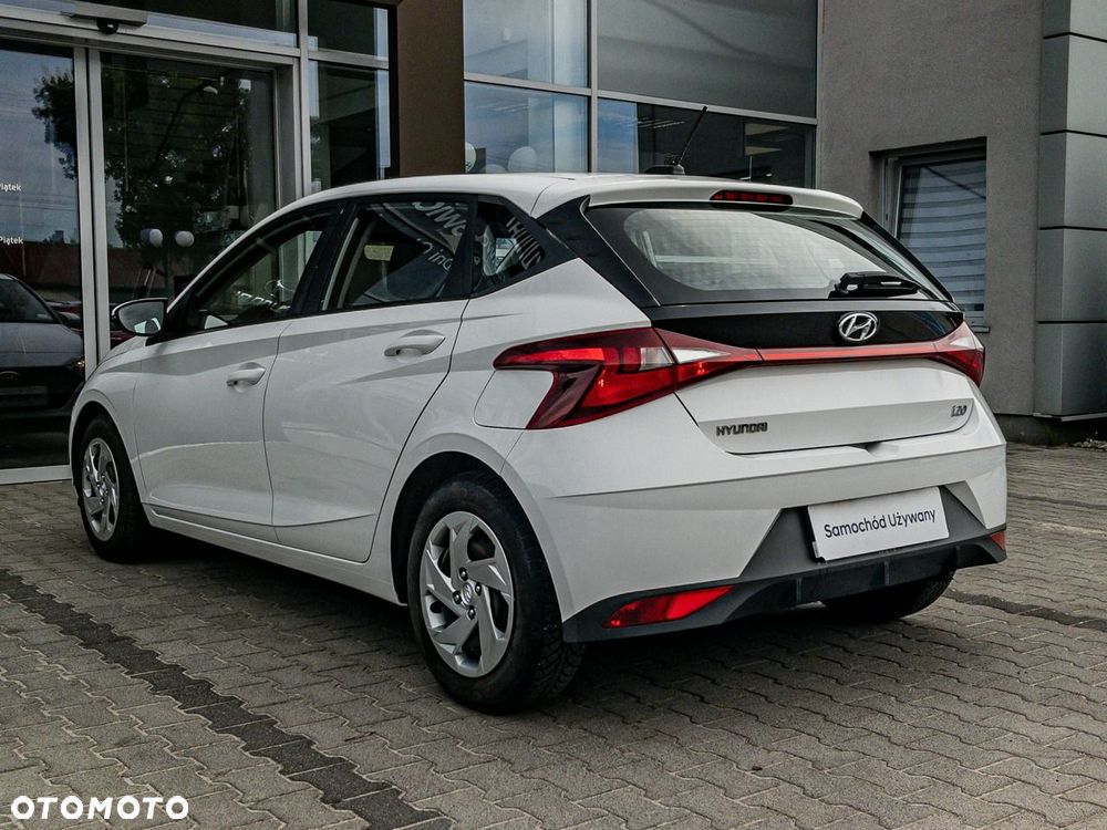 Hyundai i20 1.2 Pure - 9