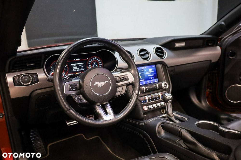 Ford Mustang 5.0 V8 GT - 15
