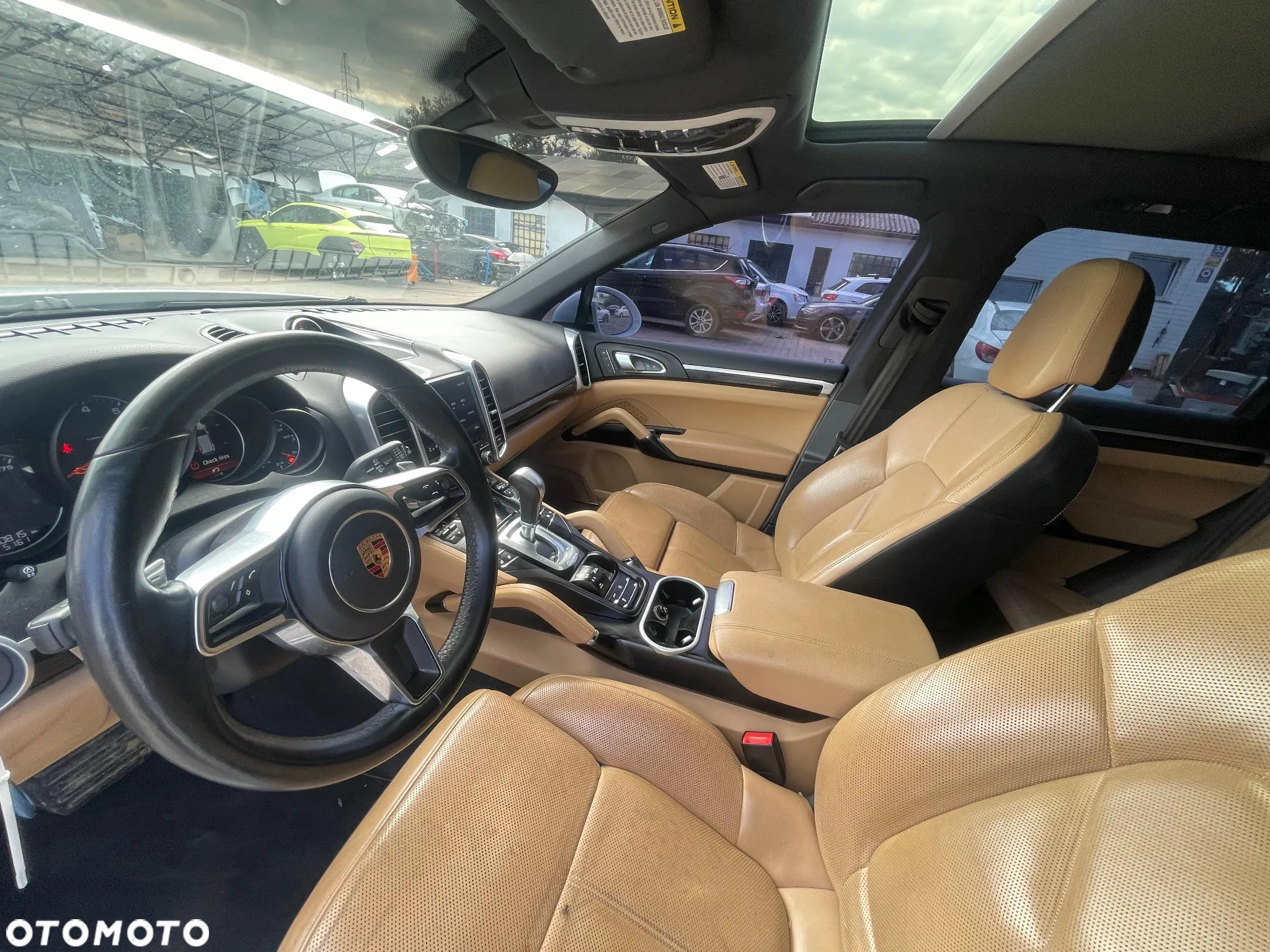 Porsche Cayenne Standard - 10