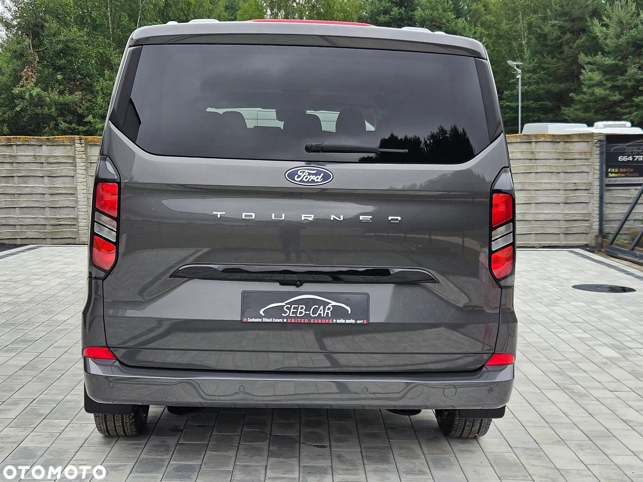 Ford Tourneo Custom 2.0 EcoBlue L2 Titanium SelectShift - 11