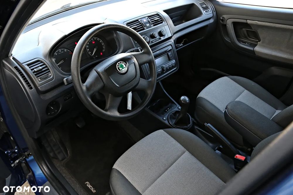 Skoda Roomster - 25