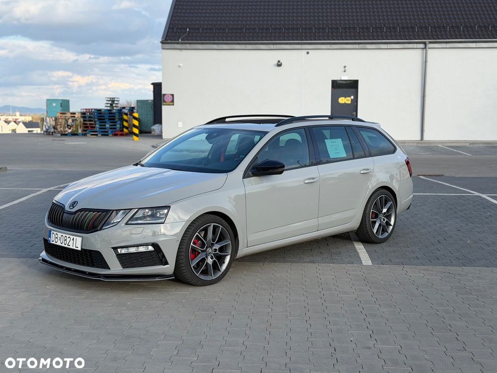 Skoda Octavia 2.0 TSI RS 230 DSG - 9