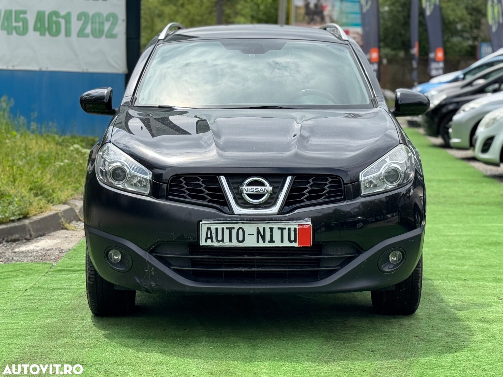 Nissan Qashqai+2 - 3