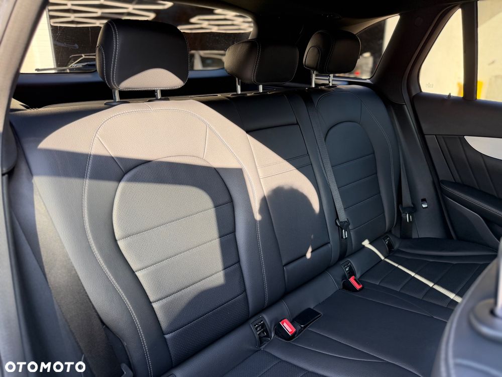 Mercedes-Benz GLC 250 4-Matic - 11