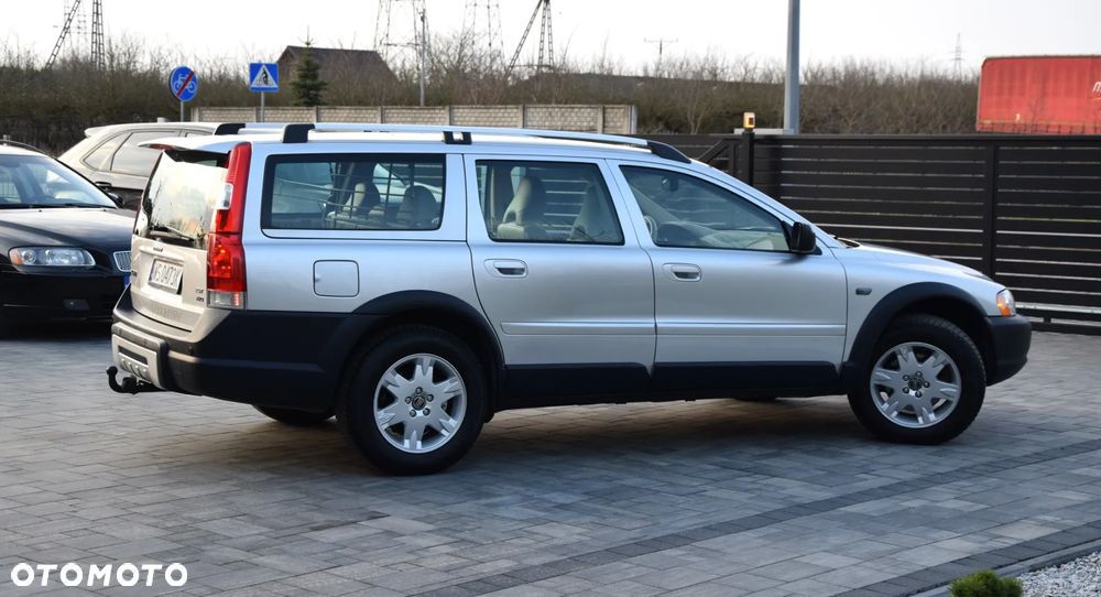 Volvo V70 2.5T AWD Summum - 4