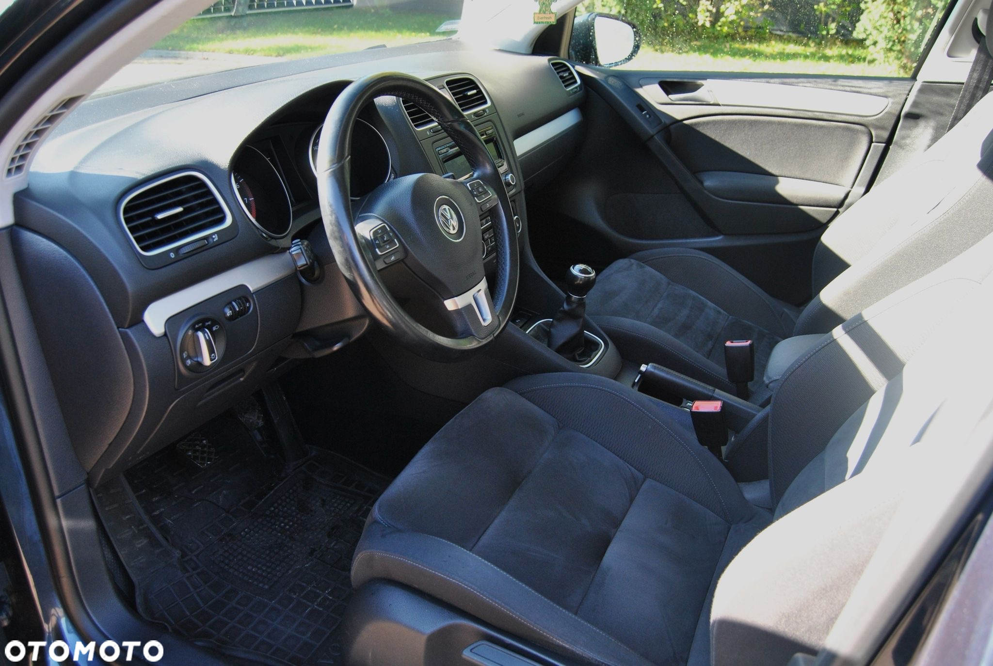 Volkswagen Golf 1.4 TSI Highline - 9
