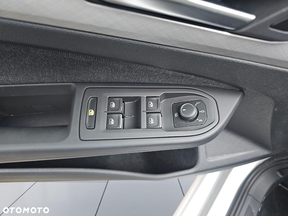 Volkswagen Golf Variant 1.5 TSI EVO Life - 15