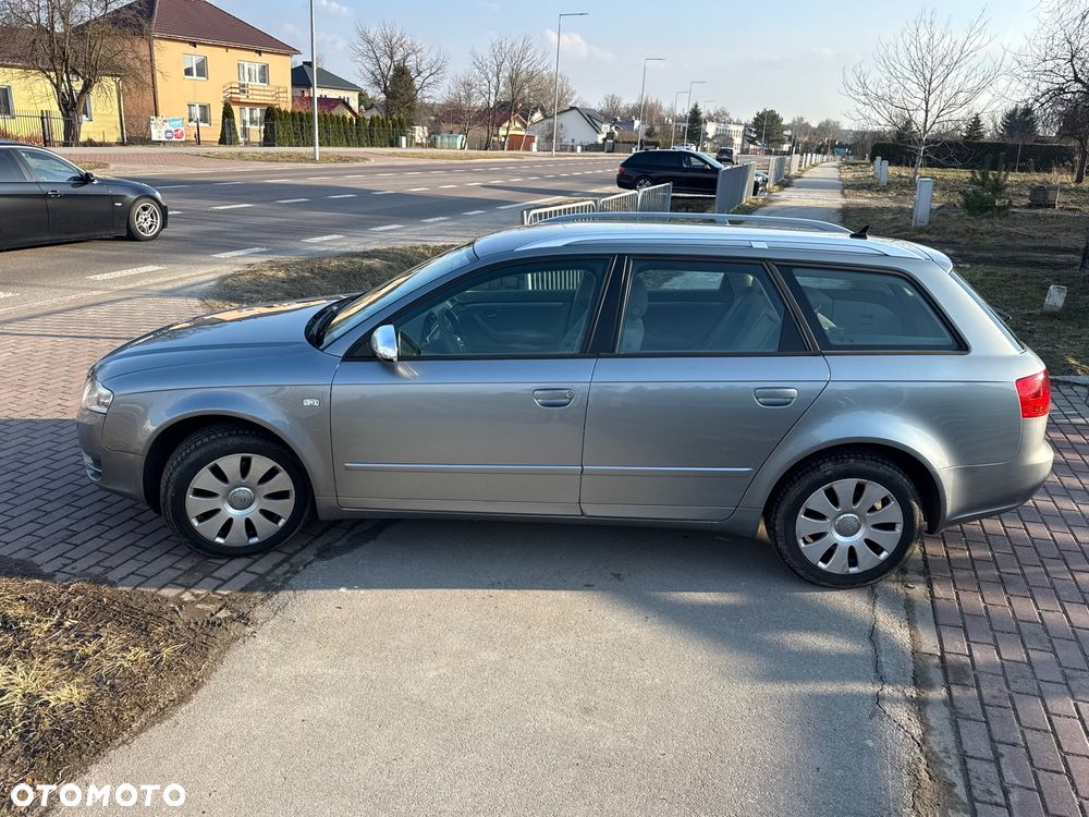 Audi A4 Avant 1.8T Quattro - 17