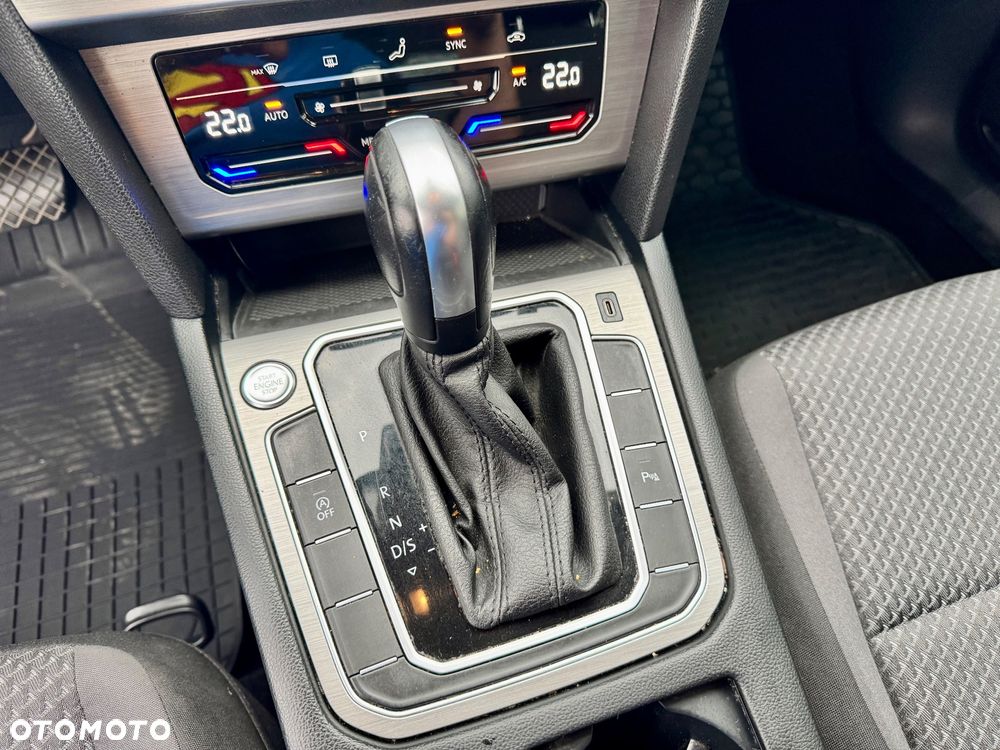 Volkswagen Passat 1.5 TSI EVO Business DSG - 19