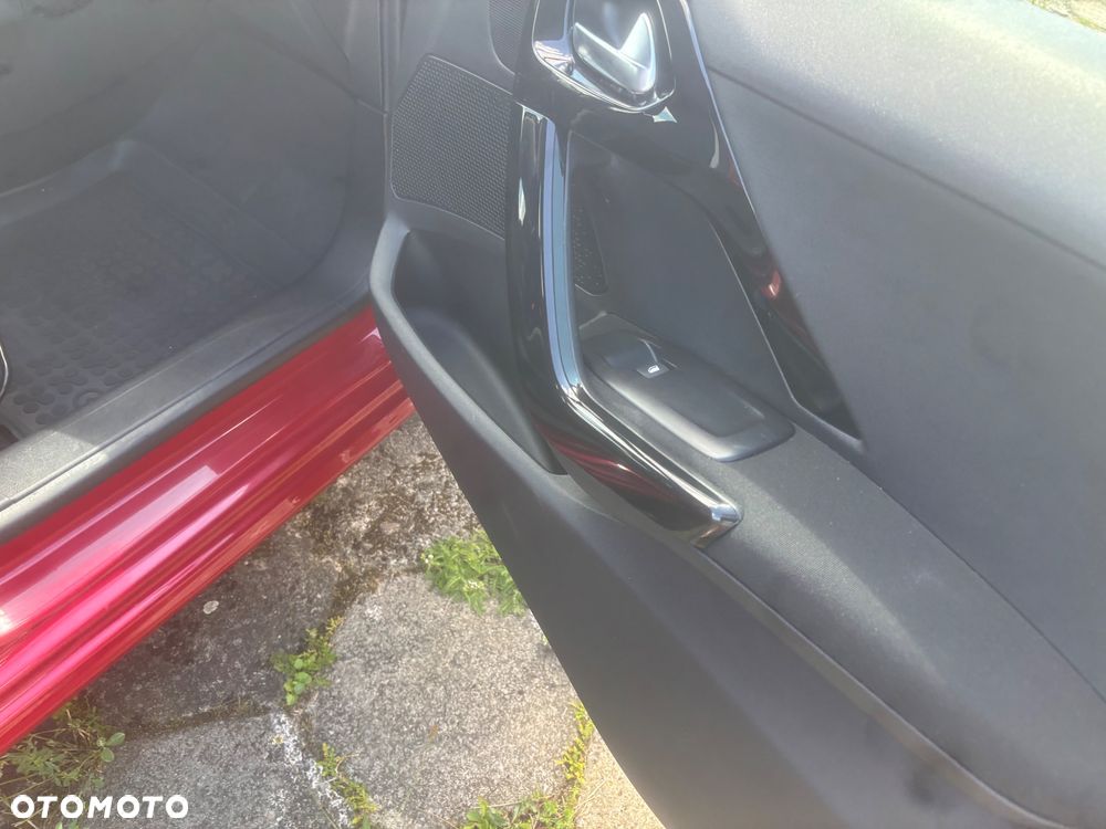 Peugeot 208 1.2 PureTech Active - 24