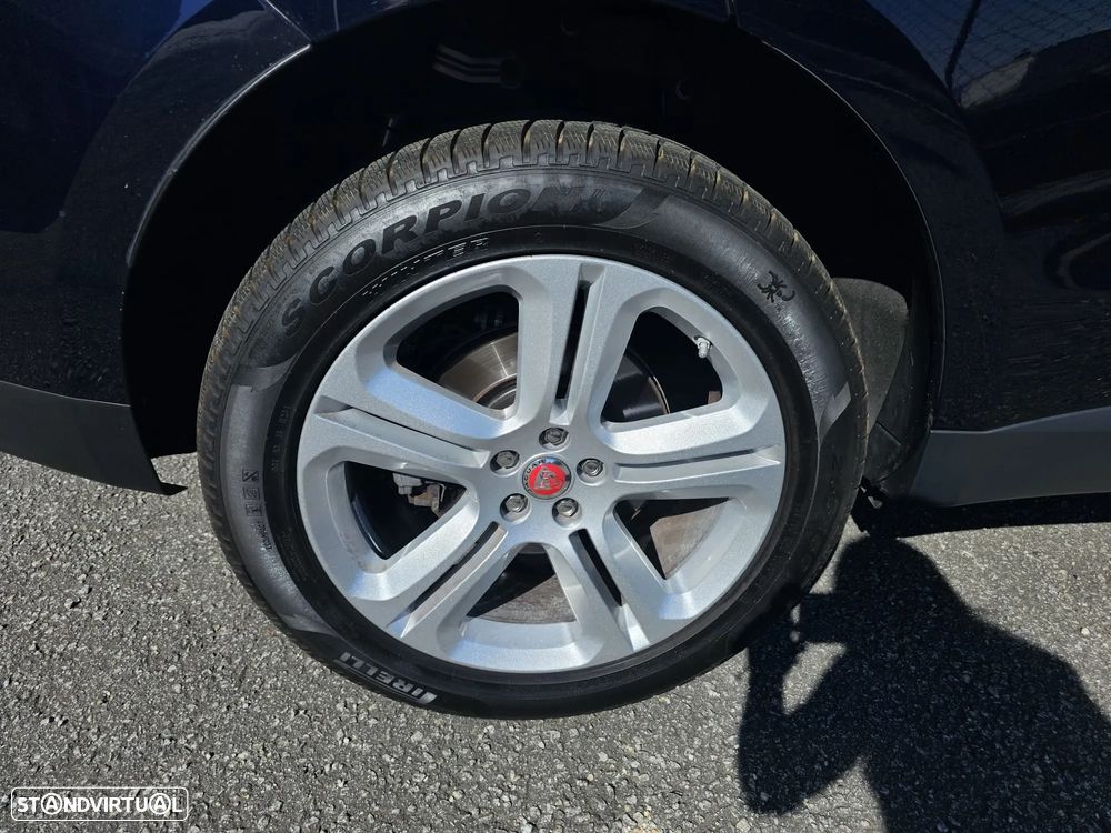 Jaguar F-Pace 20d AWD Aut. Prestige - 31