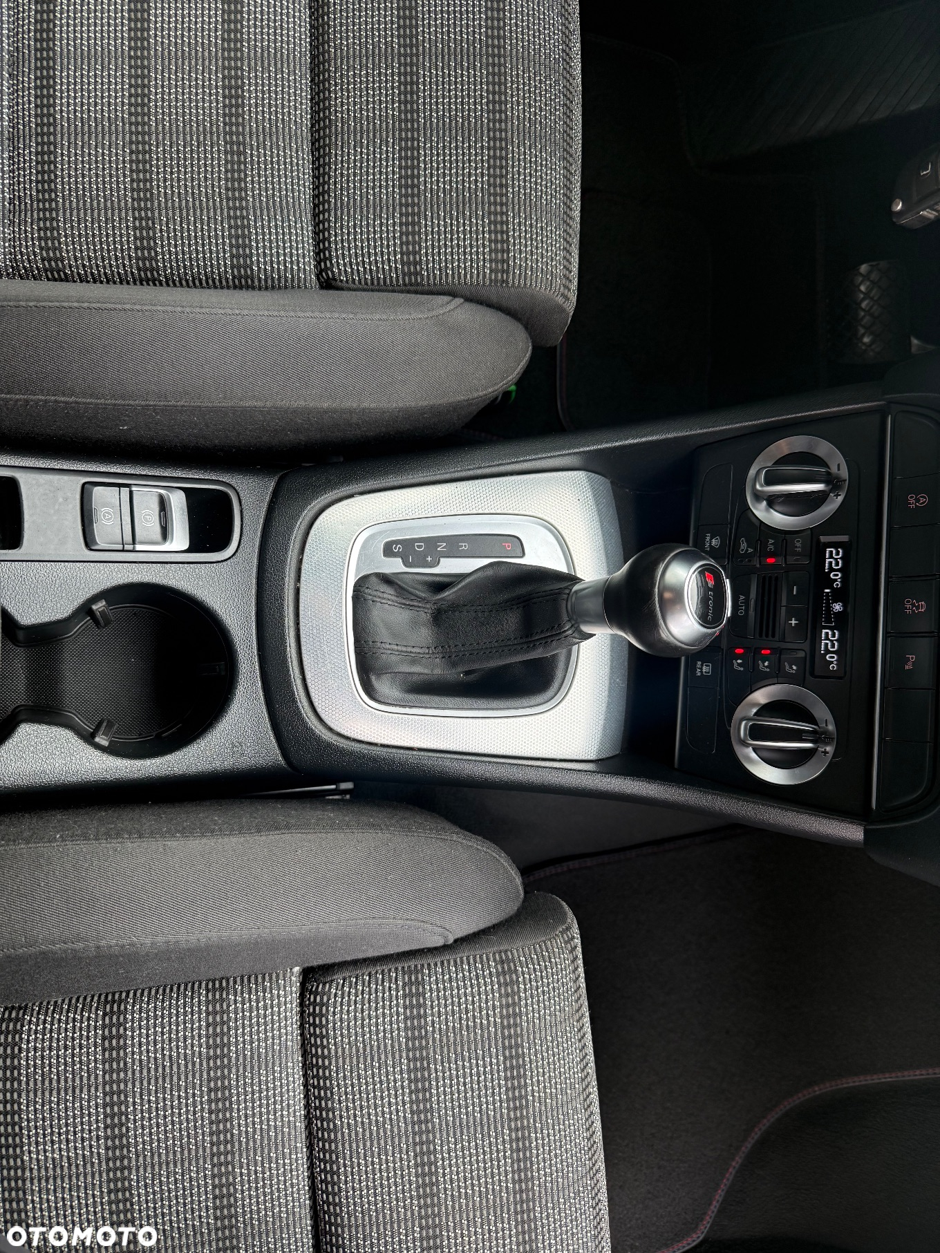 Audi Q3 2.0 TDI Quattro S tronic - 16