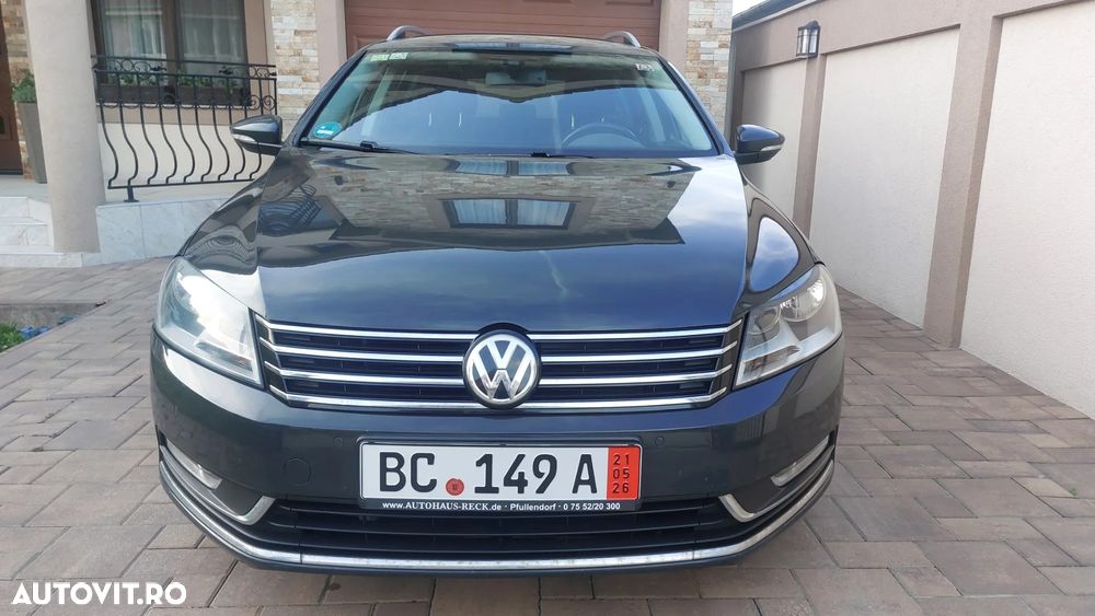 Volkswagen Passat 2.0 TDI DSG BlueMotion Technology Comfortline - 2