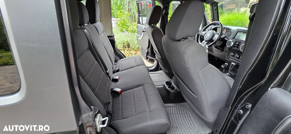 Jeep Wrangler Unlimited Hard-Top 2.8 CRD Automatik Rubicon - 3