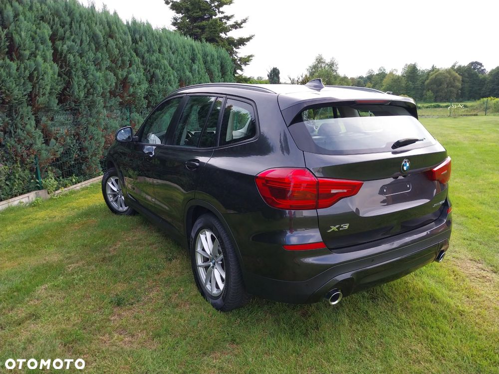 BMW X3 xDrive20d Business Edition - 6