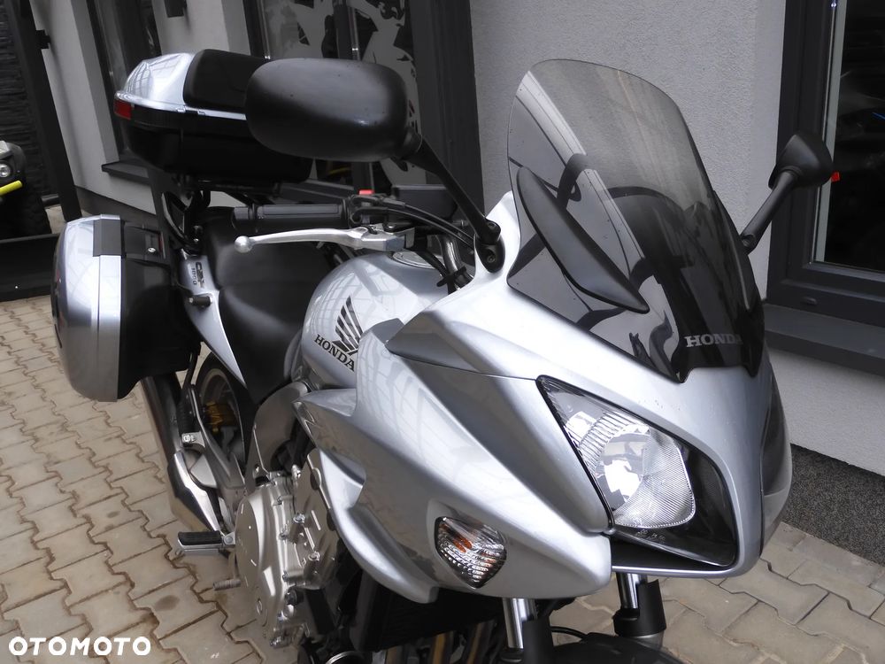 Honda CBF - 3