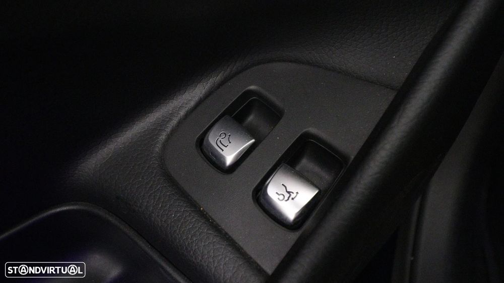 Mercedes-Benz E 220 d 4-Matic All Terrain Avantgarde - 41