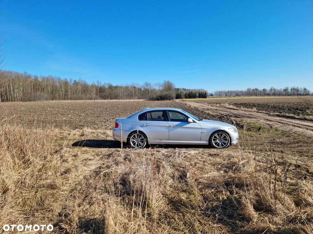 BMW Seria 3 - 39