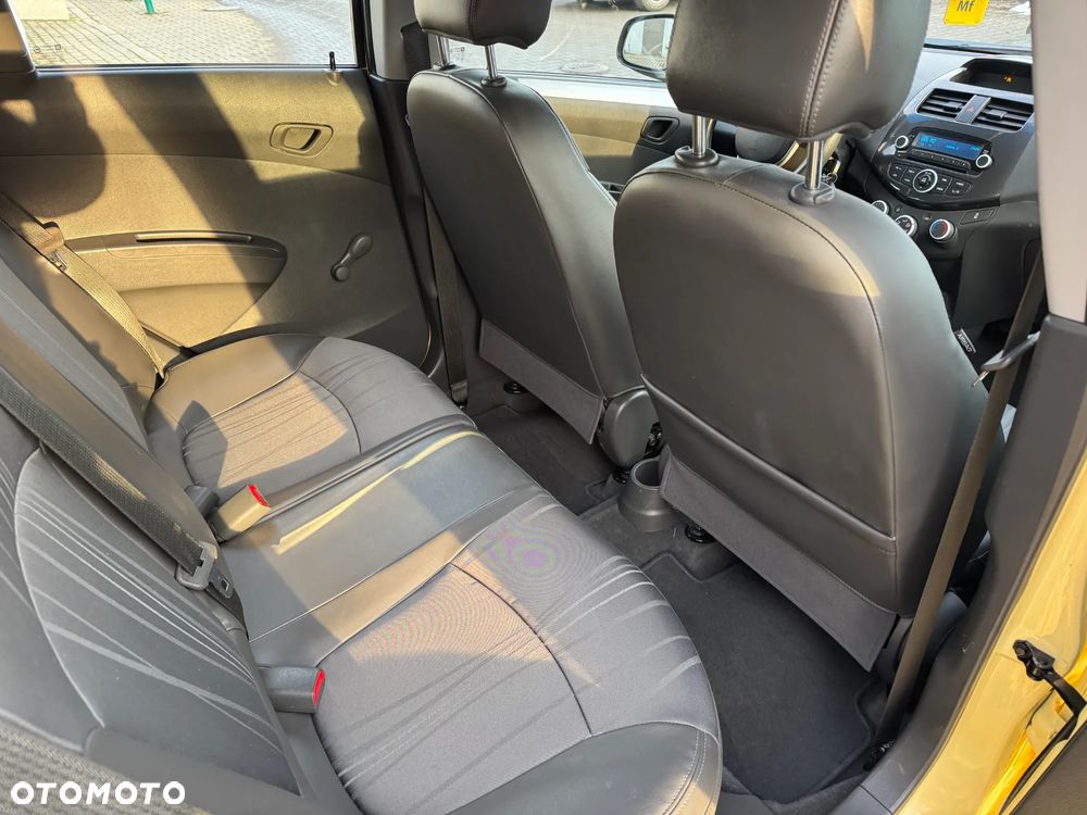 Chevrolet Spark 1.0 LS+ - 10