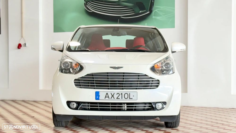 Aston Martin Cygnet Multidrive CVT — photo 2