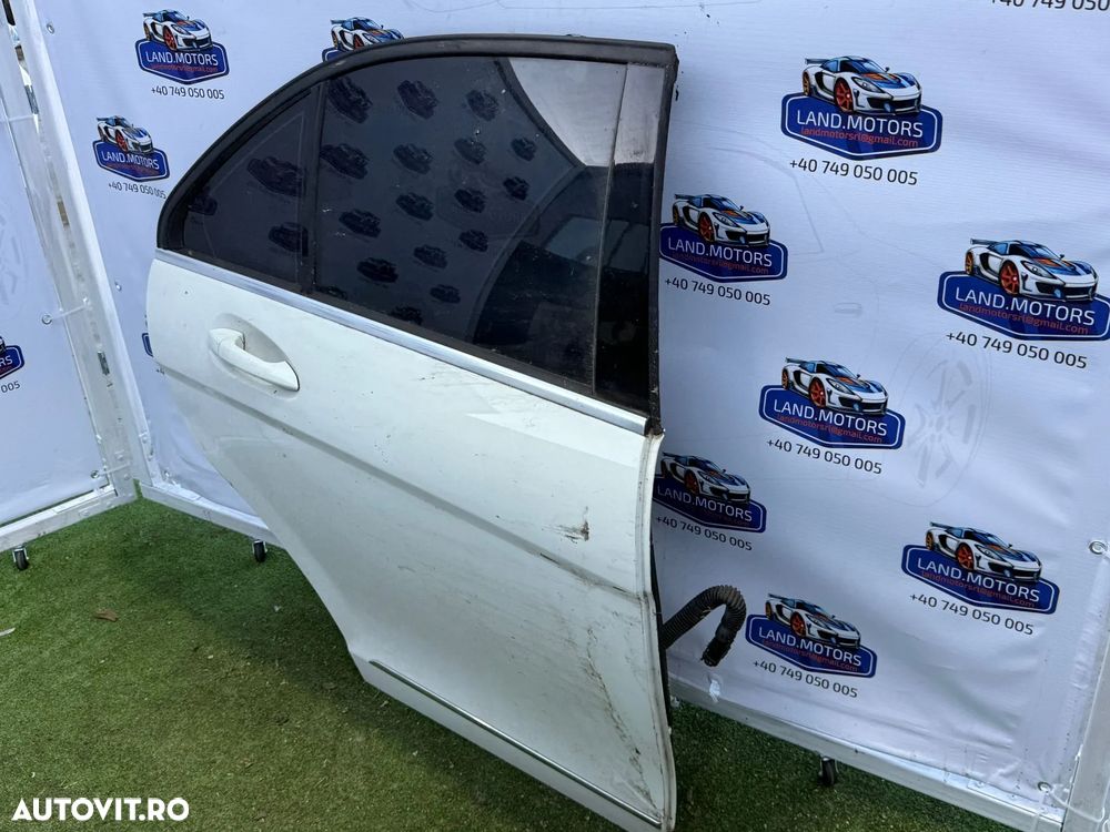 USA PORTIERA SPATE DREAPTA MERCEDES BENZ C250 W204 C-Class 2011 2.1 DIESEL COD OEM A2047300205 / BERLINA (Sedan) 2007-2015 - 3