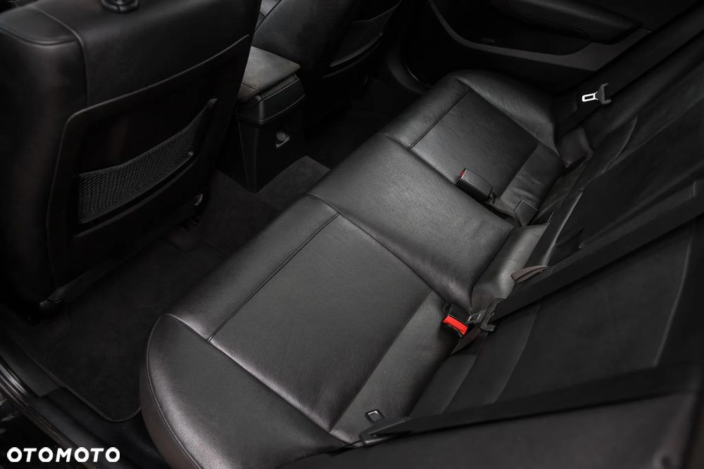 BMW X1 xDrive20d - 24