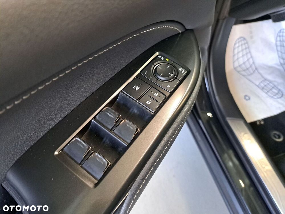 Lexus NX - 31