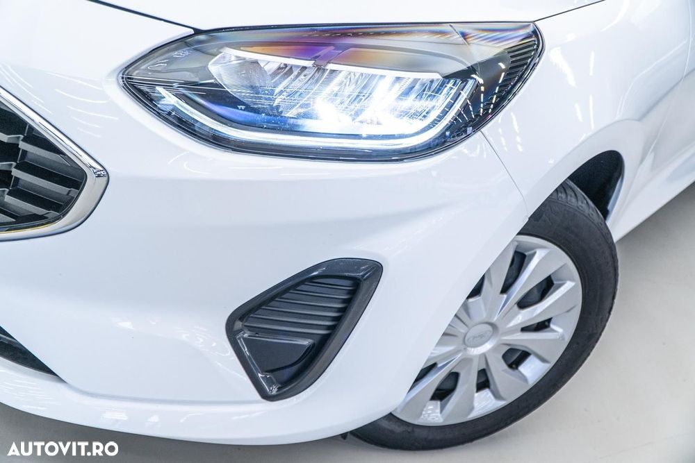 Ford Fiesta 1.1 Trend Connected - 32