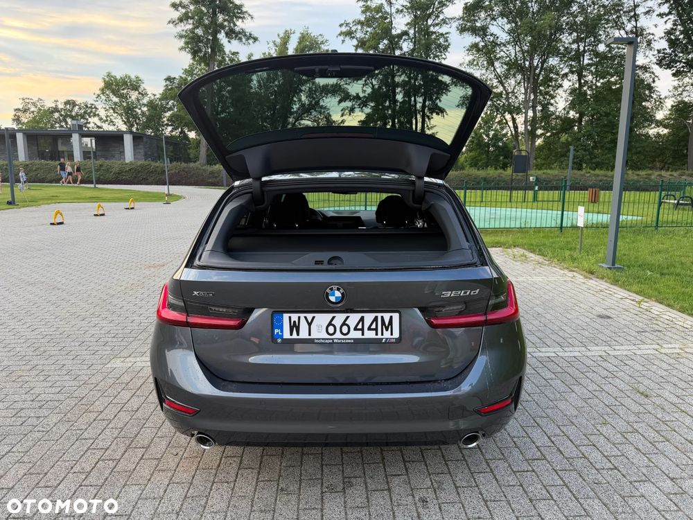 BMW Seria 3 320d xDrive Sport Line - 10