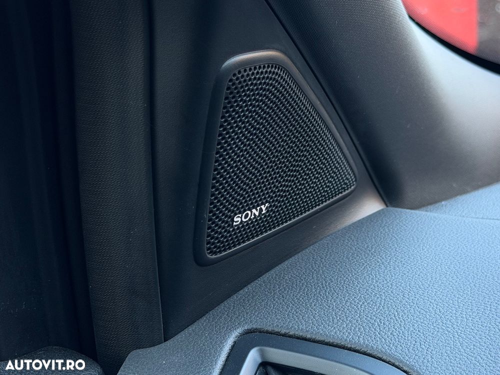 Ford Kuga 2.0 TDCi 4x4 Aut. ST-Line - 25