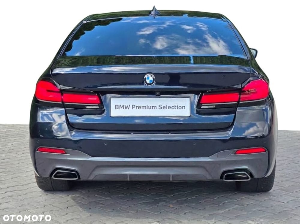 BMW Seria 5 540d xDrive mHEV M Sport sport - 6