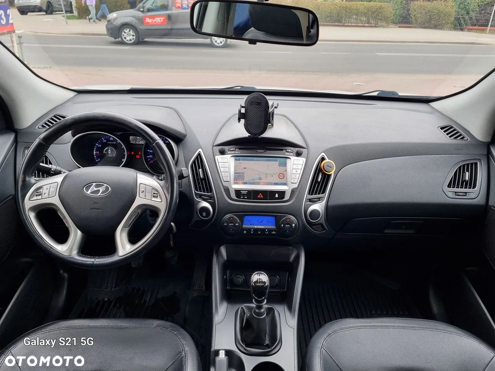Hyundai ix35 1.6 2WD blue Style - 12