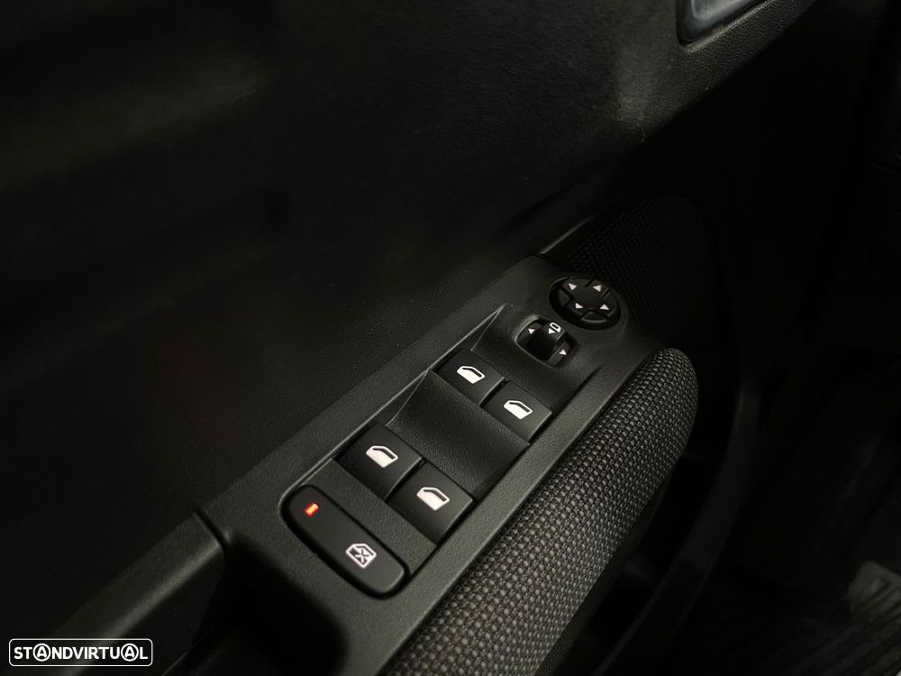 Citroën C3 Aircross 1.2 PureTech Feel - 37