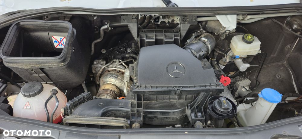 Mercedes-Benz Sprinter - 11