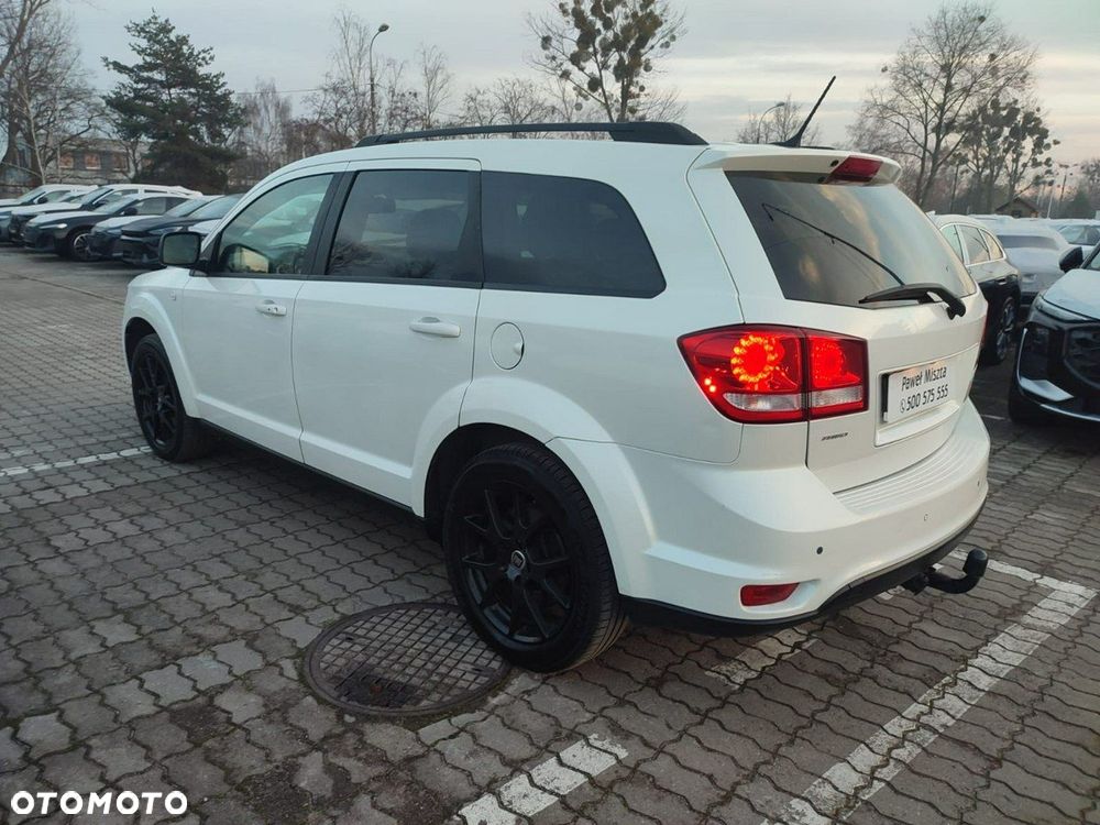 Fiat Freemont 2.0 Multijet Black Code AWD - 11