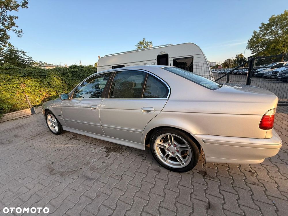 BMW Seria 5 - 1