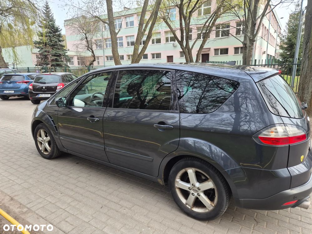 Ford S-Max 2.5 Titanium - 12