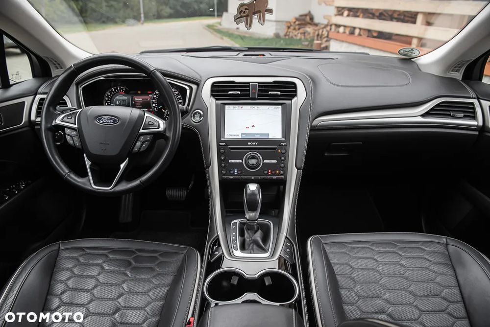 Ford Mondeo 2.0 EcoBlue VIGNALE - 32