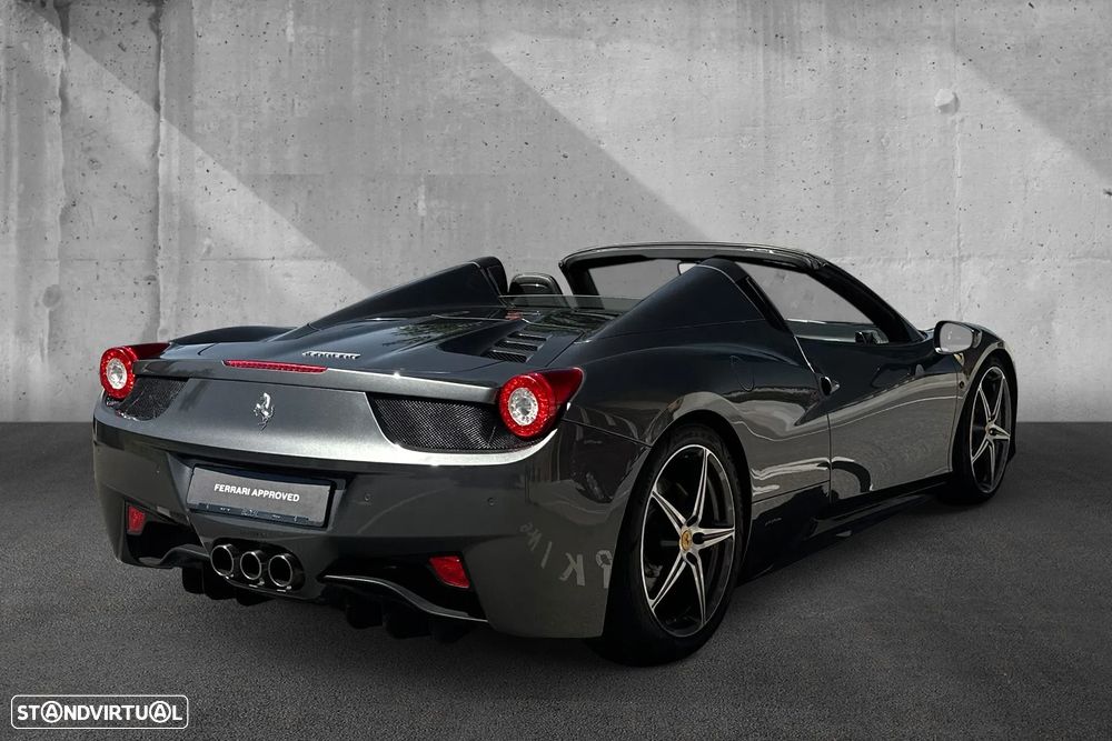 Ferrari 458 Italia Spider - 2