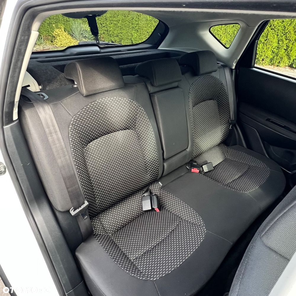 Nissan Qashqai 2.0 lounge - 26